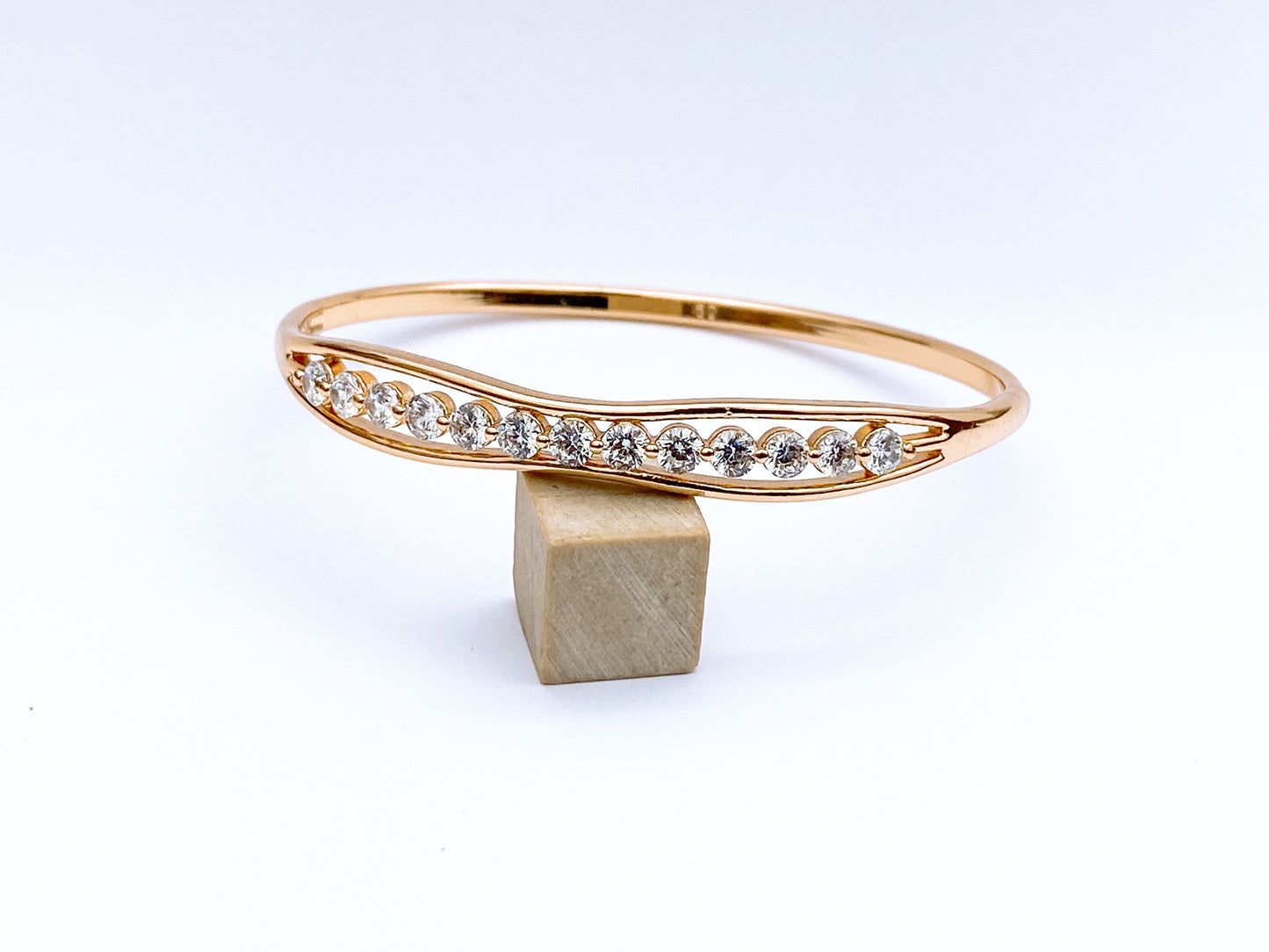 Hand Cuff