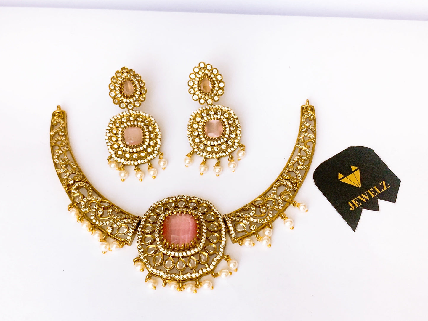 Necklace set