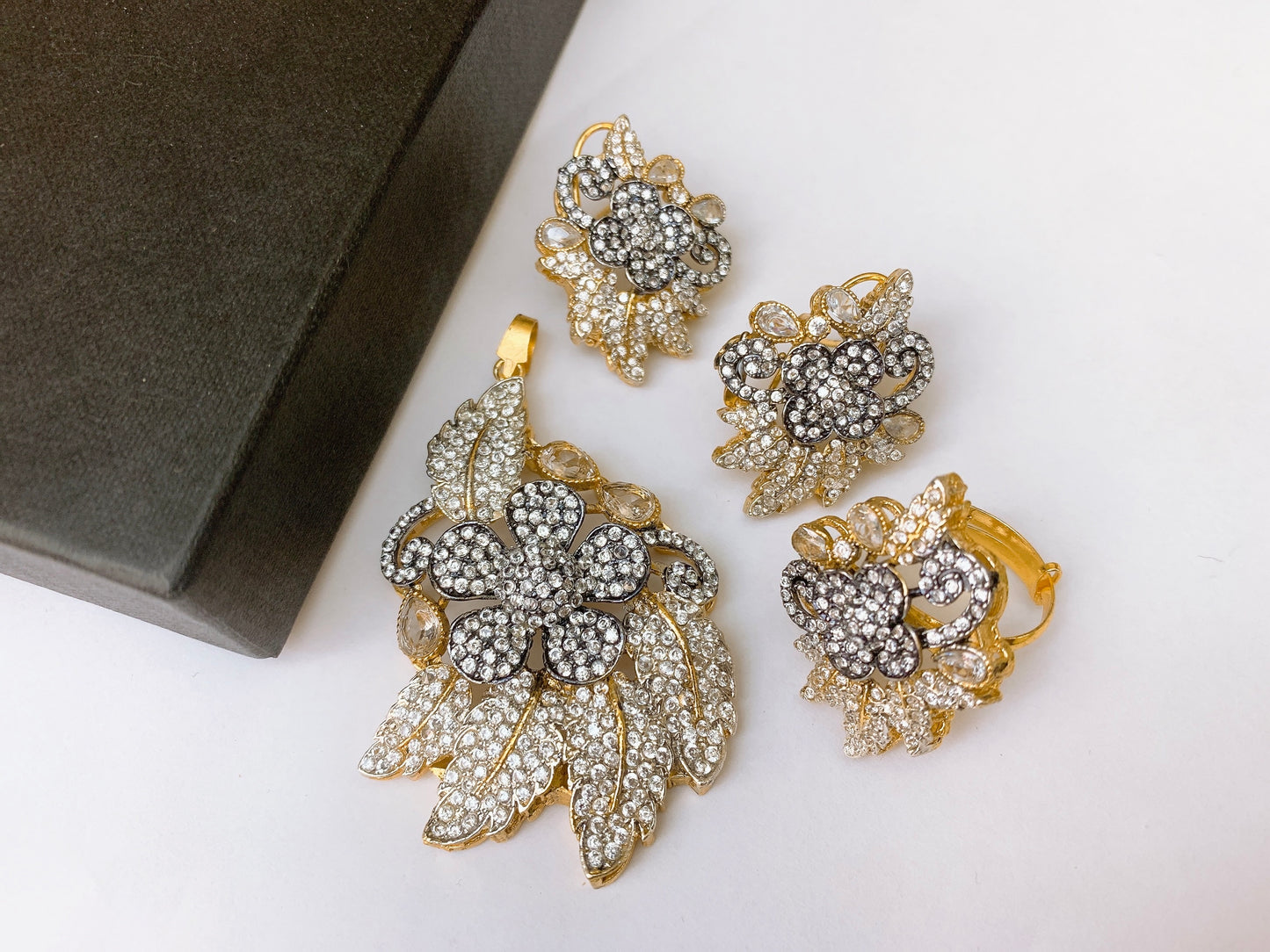 Locket set