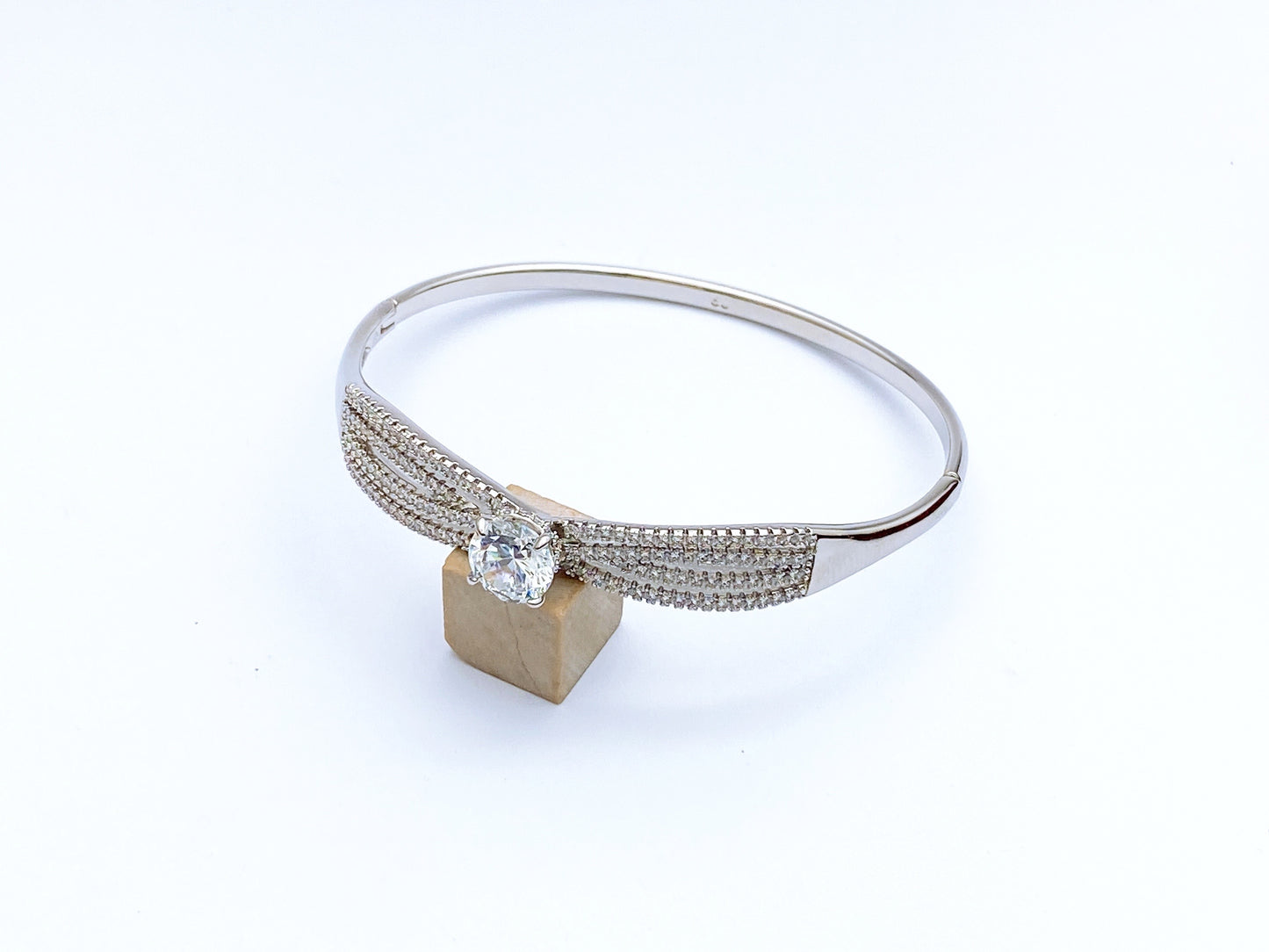Hand Cuff