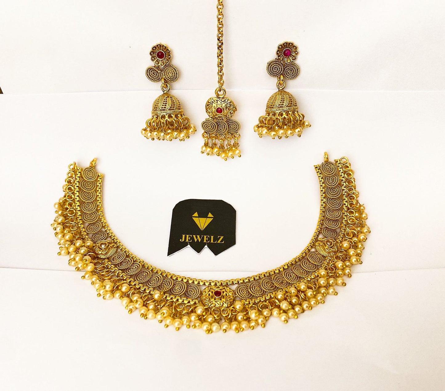 NECKLECE SET