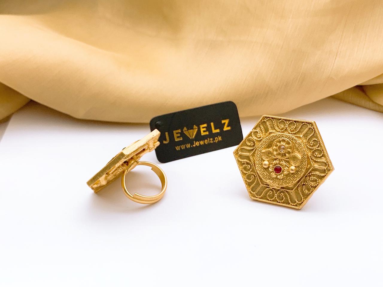 Ring