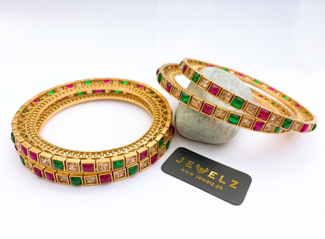 Bangles set