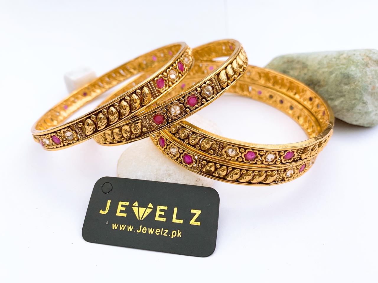 Bangles set