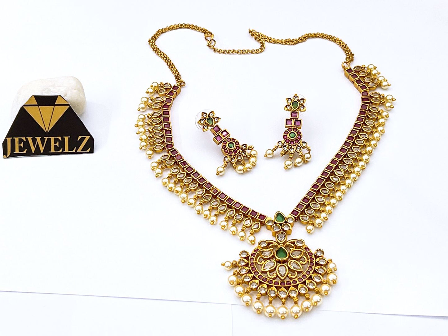 Necklace Set