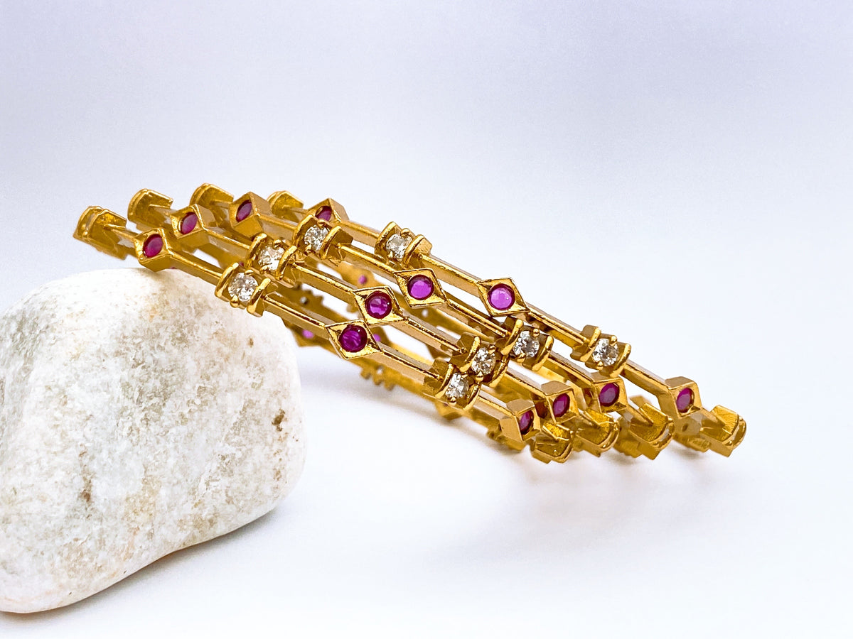 (4 pieces)Bangles