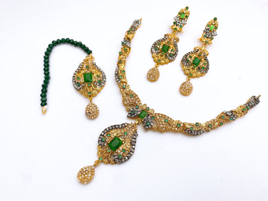 Necklace set