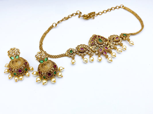 Choker set