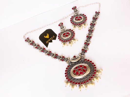 Necklace set