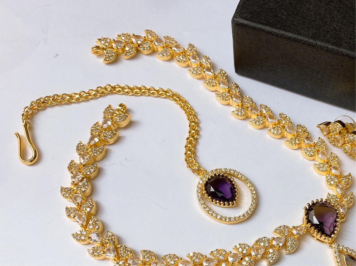 Necklace set