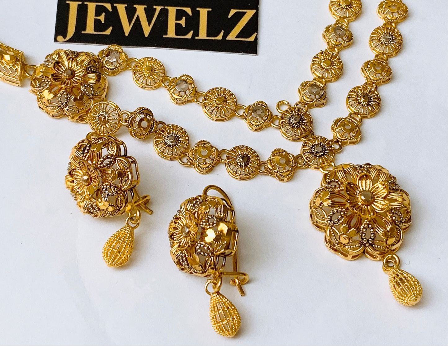 Necklace set
