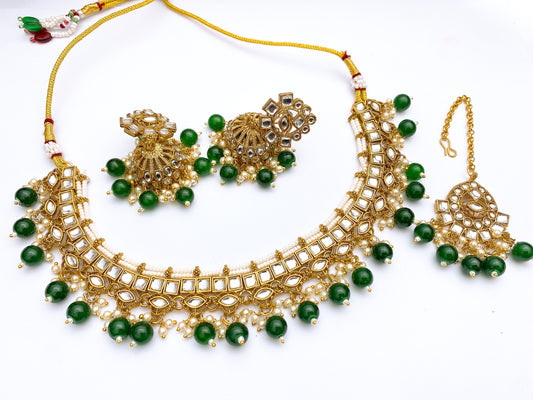 Necklace set