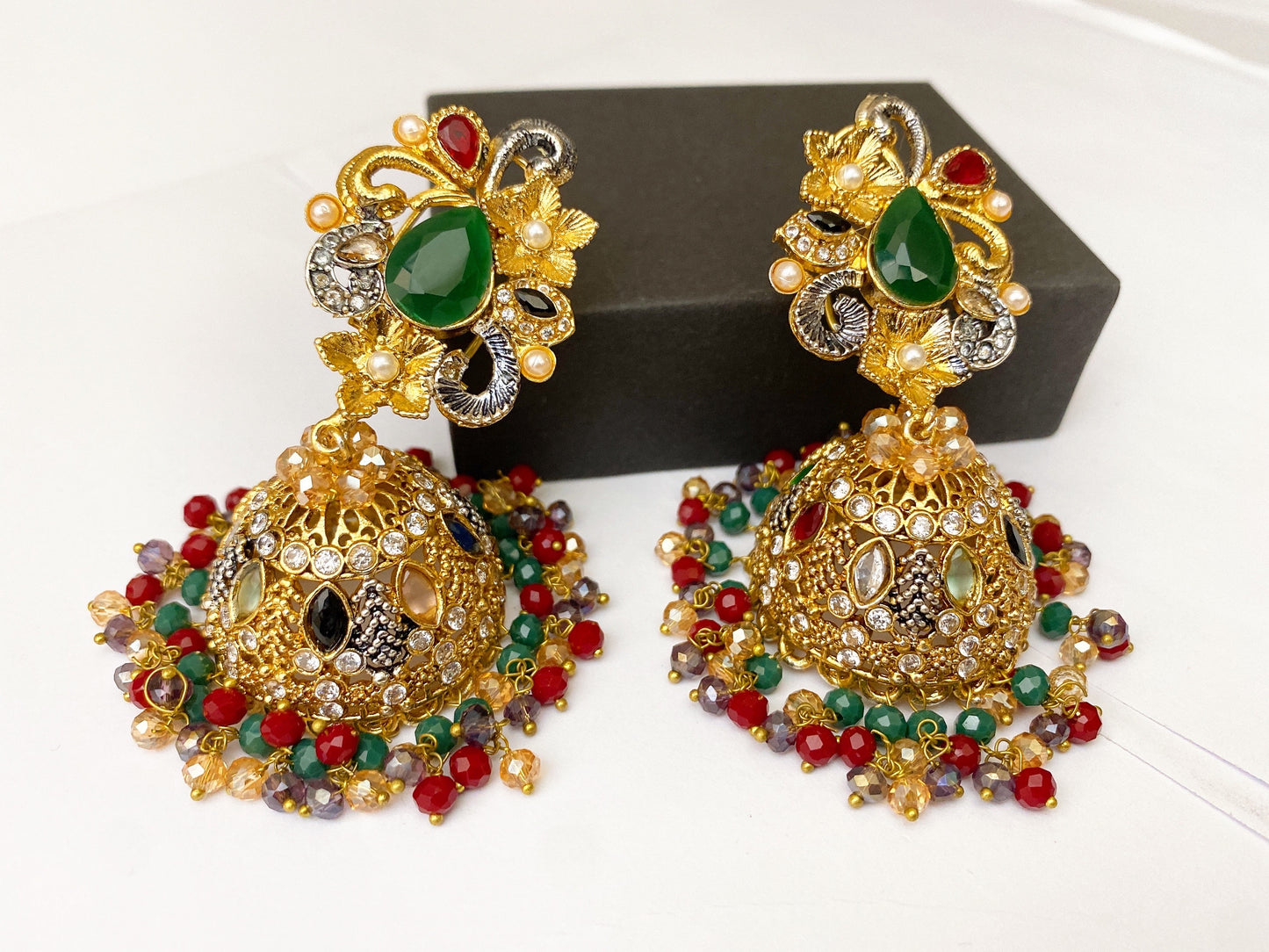 Jhumke