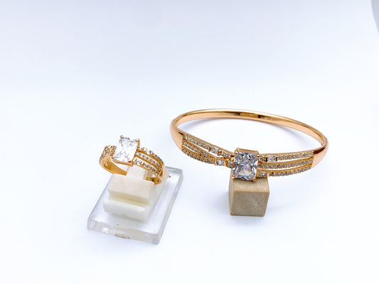 Hand Cuff with Ring