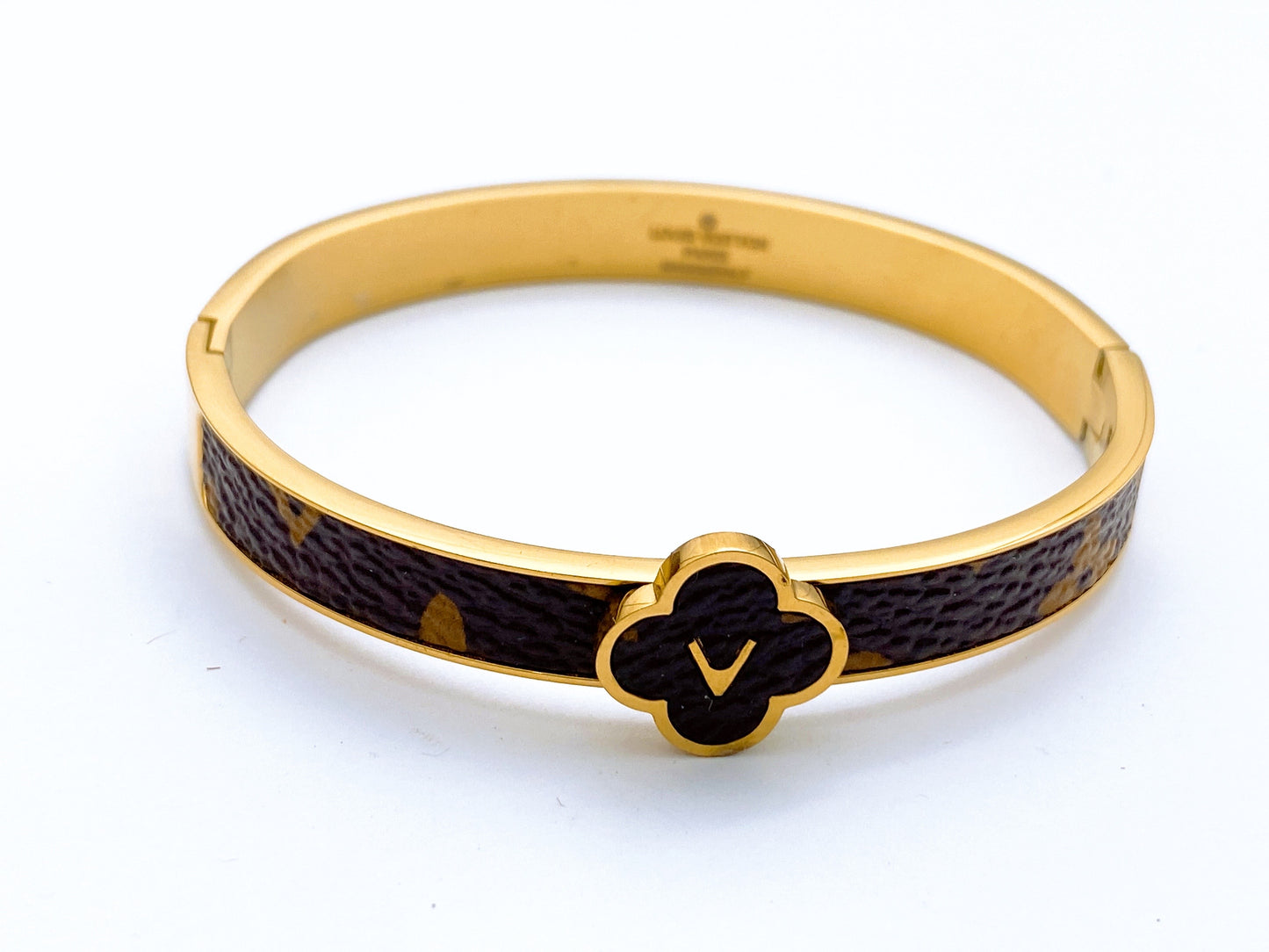 Hand Cuff
