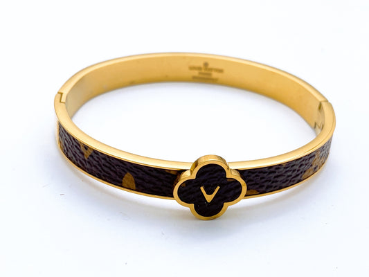 Hand Cuff