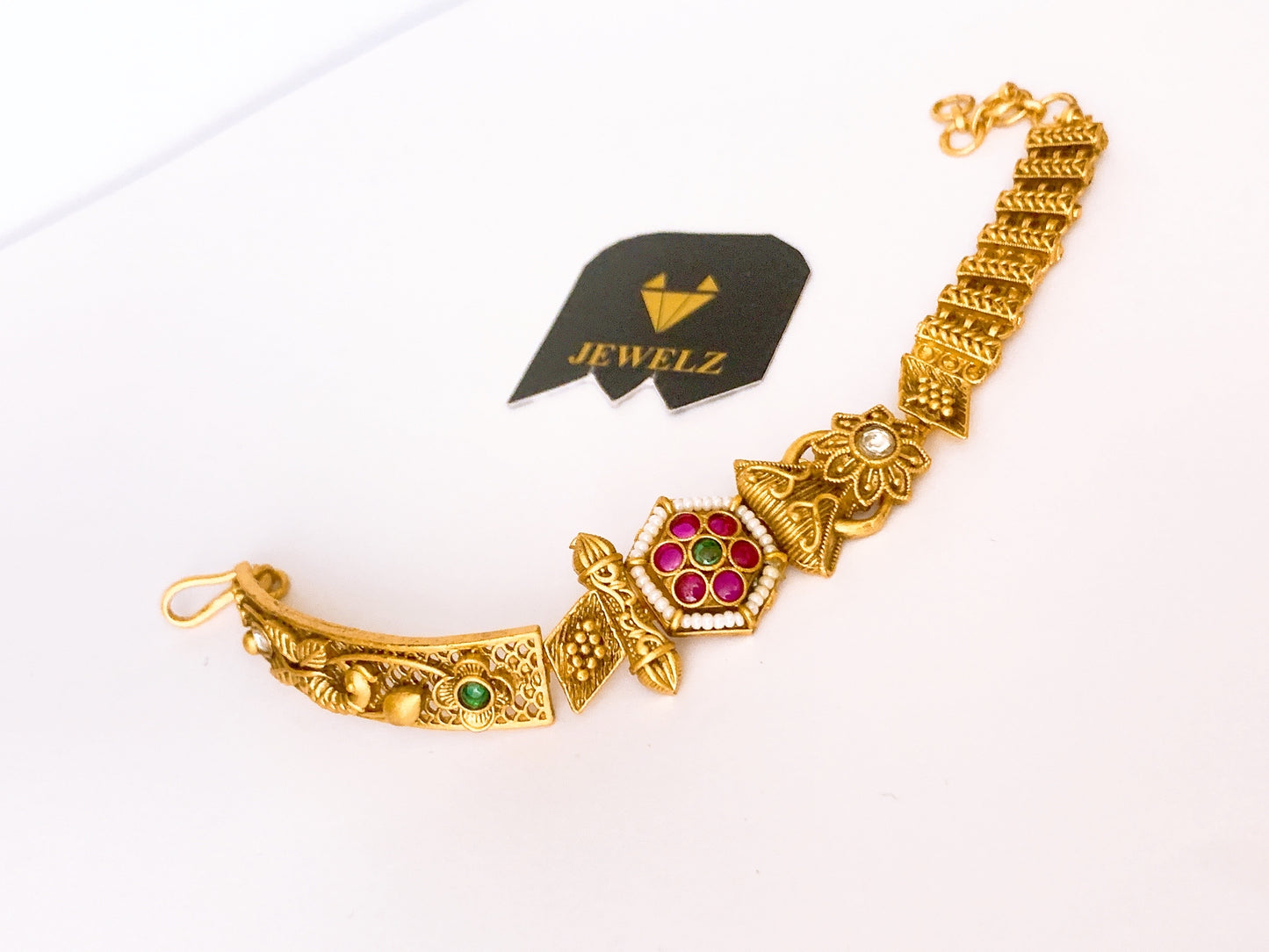 Bracelet adjustable
