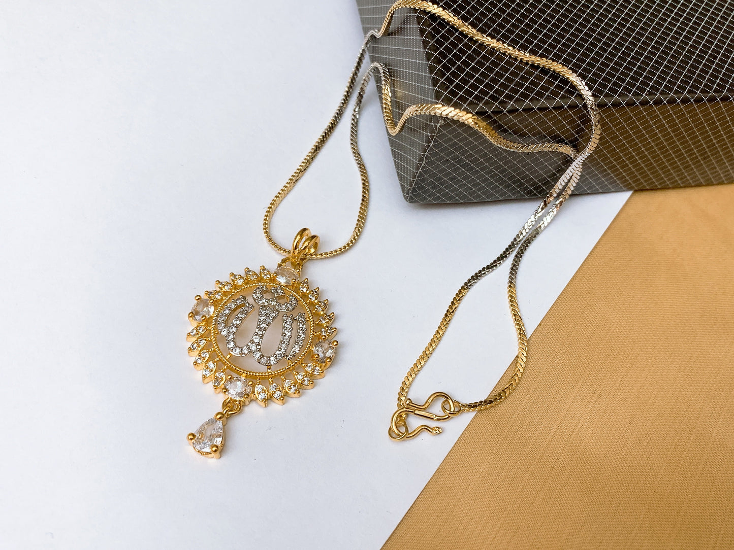 Calligraphy locket