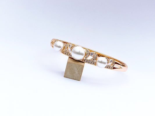 Hand Cuff