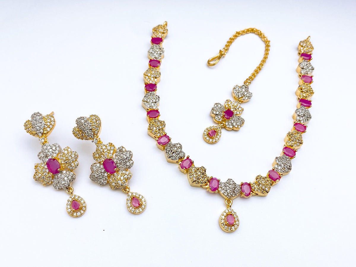 Necklace set