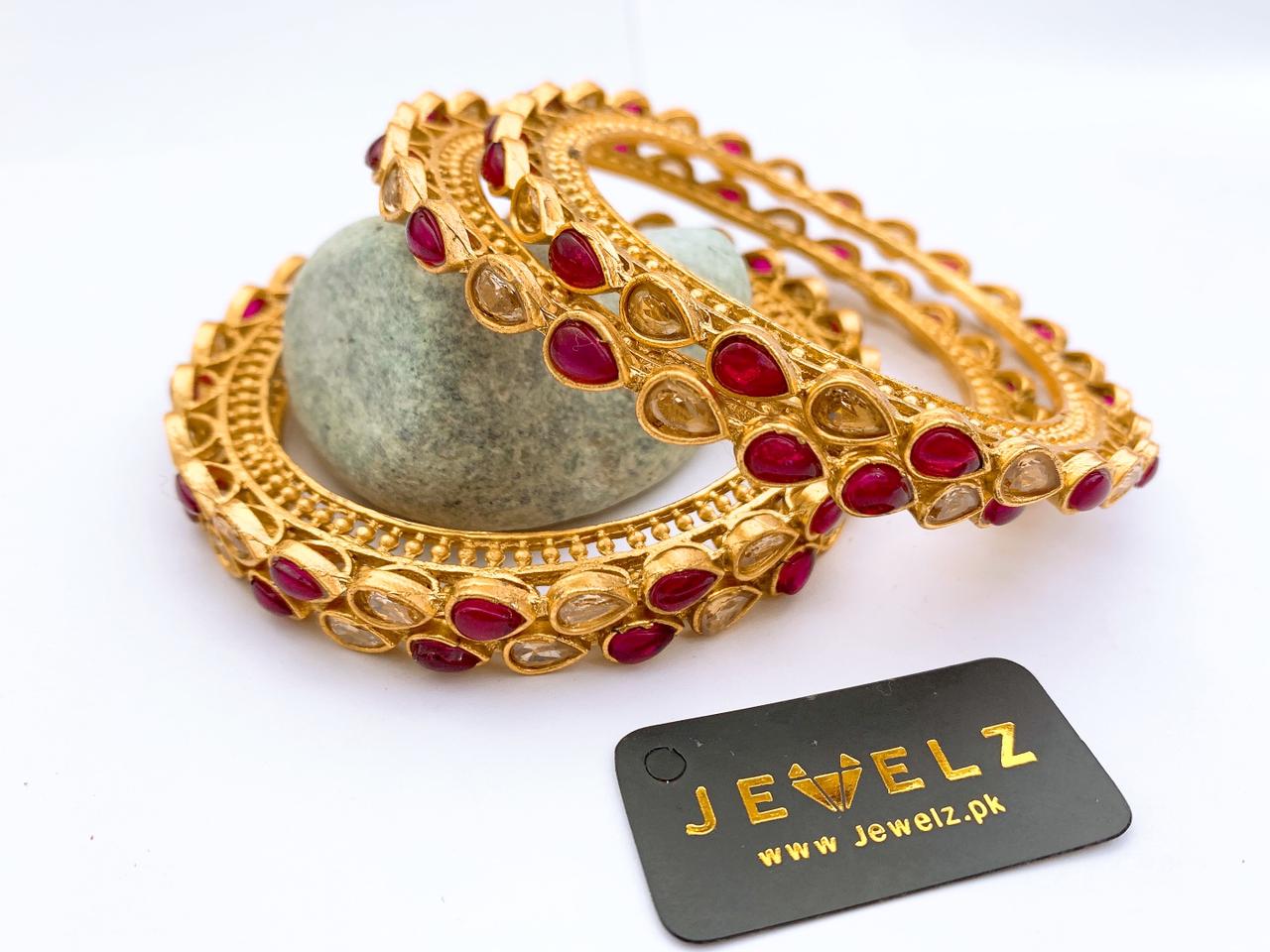 Bangles set