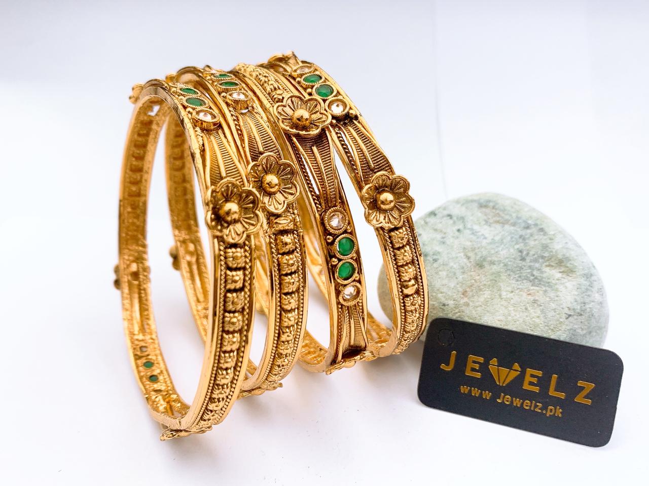 Bangles set