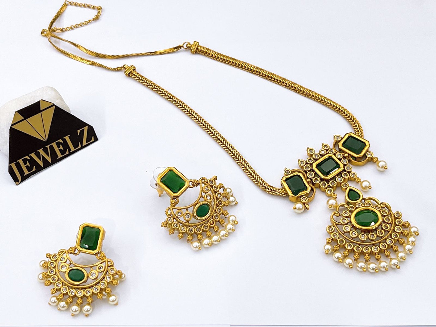 Necklace Set
