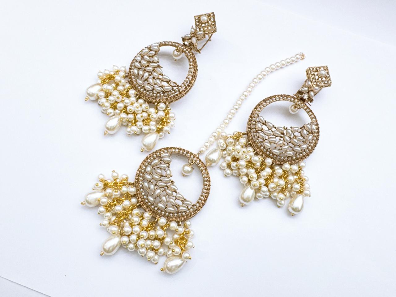 Earrings&Bindiya